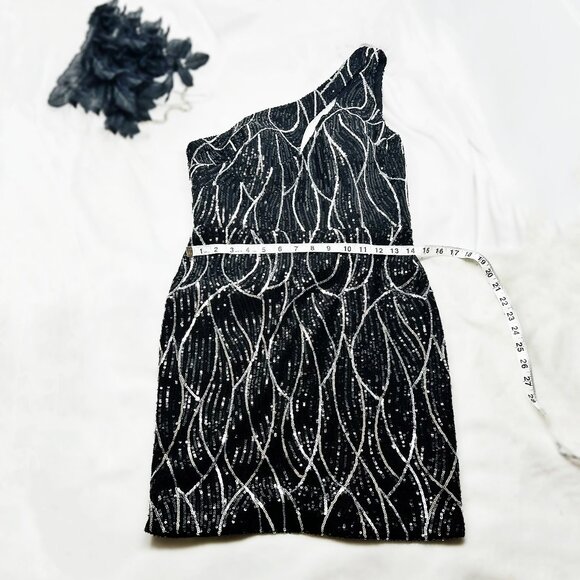 Nox Anabel Sequin Cocktail Dress Womens Medium Asymmetrical Cut Out One Shoulder - Picture 8 of 15